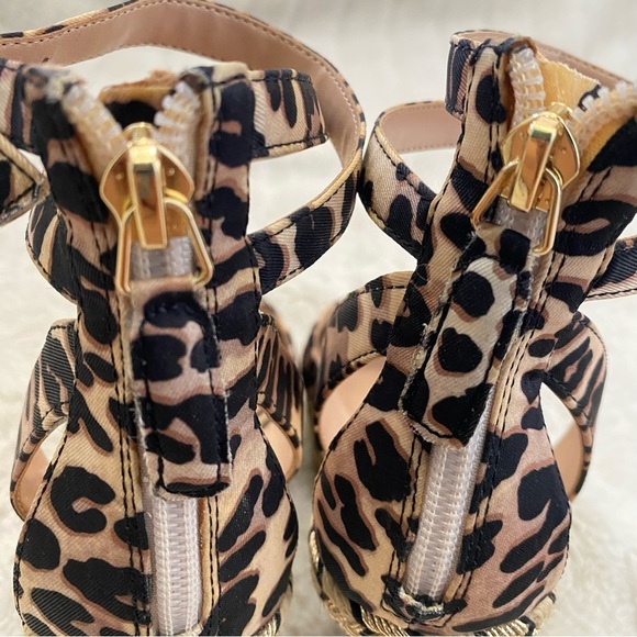 Jennifer Lopez JLo Leopard Print Tan Black Wedge Sandals Ankle Strap Size 7.5 - Picture 12 of 16